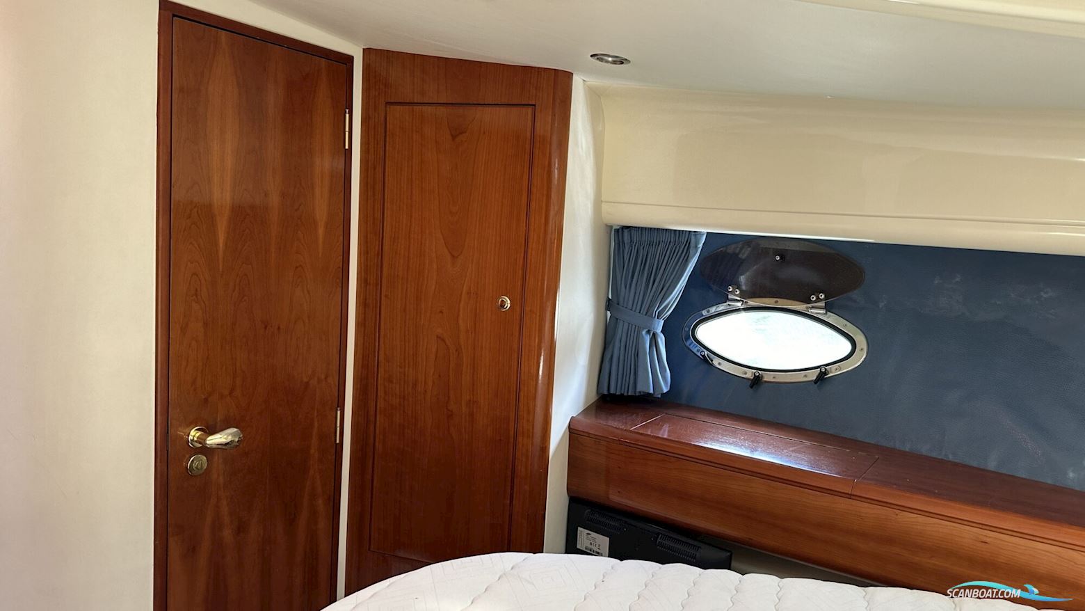 Fairline Phantom 40 Flybridge