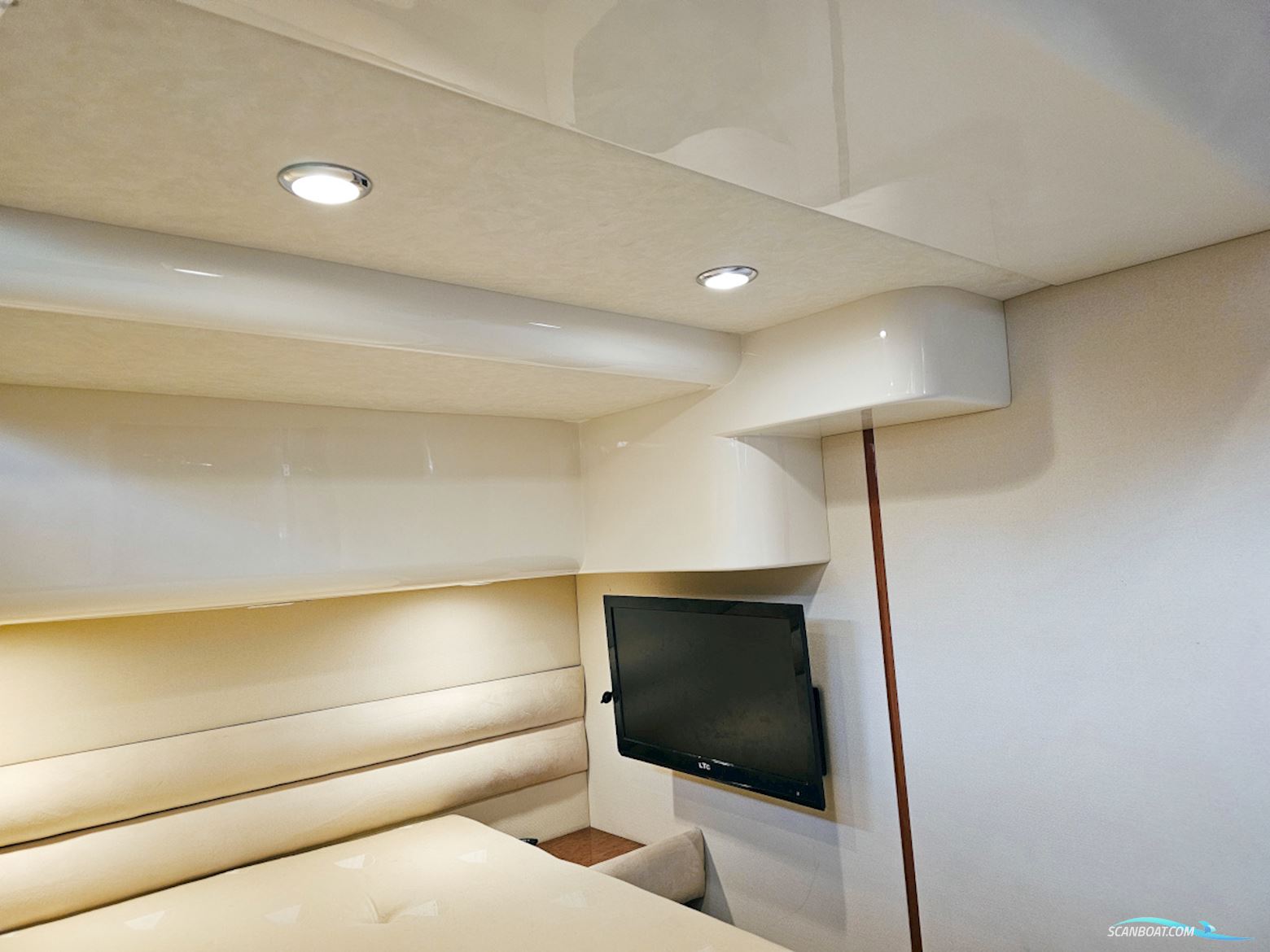 Fairline Phantom 40 Volvo Penta D6-370 EVC