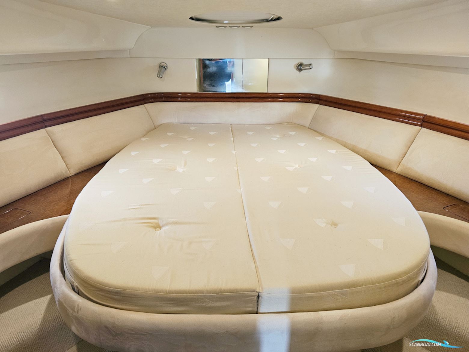 Fairline Phantom 40 Volvo Penta D6-370 EVC