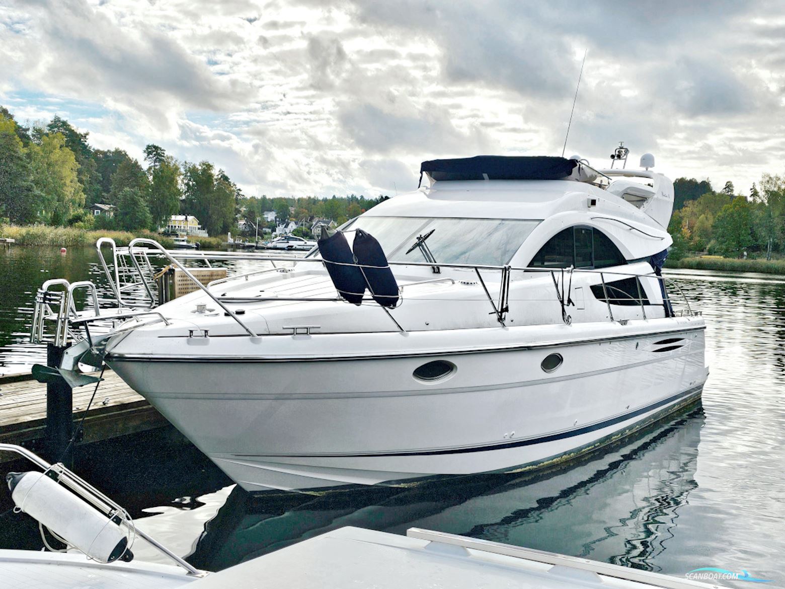Fairline Phantom 40 Volvo Penta D6-370 EVC Motorboten 2006, met Volvo Penta D6-370 EVC motor, Sweden