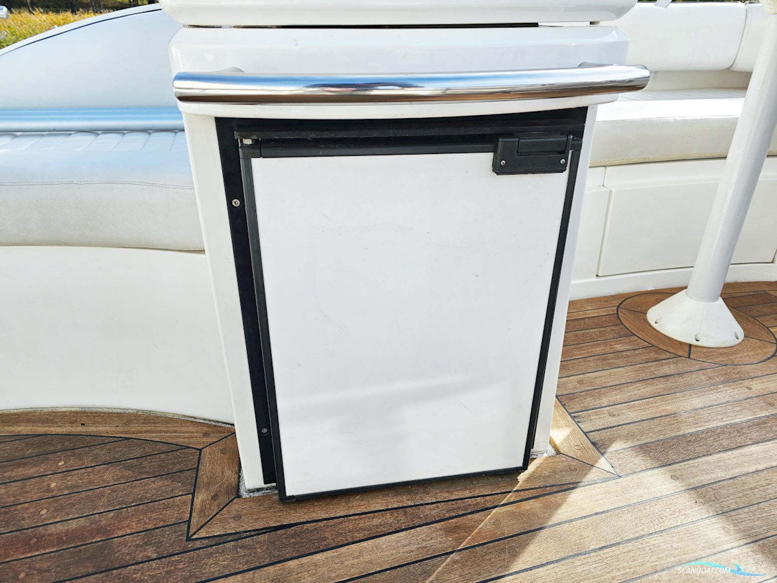Fairline Phantom 40 Volvo Penta D6-370 EVC