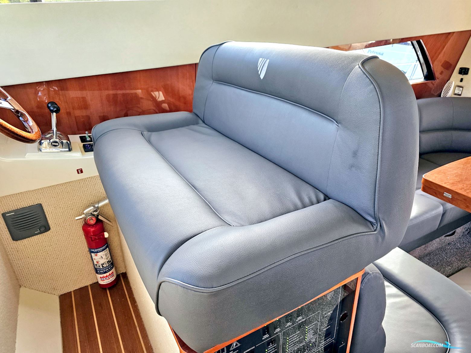 Fairline Phantom 40 Volvo Penta D6-370 EVC