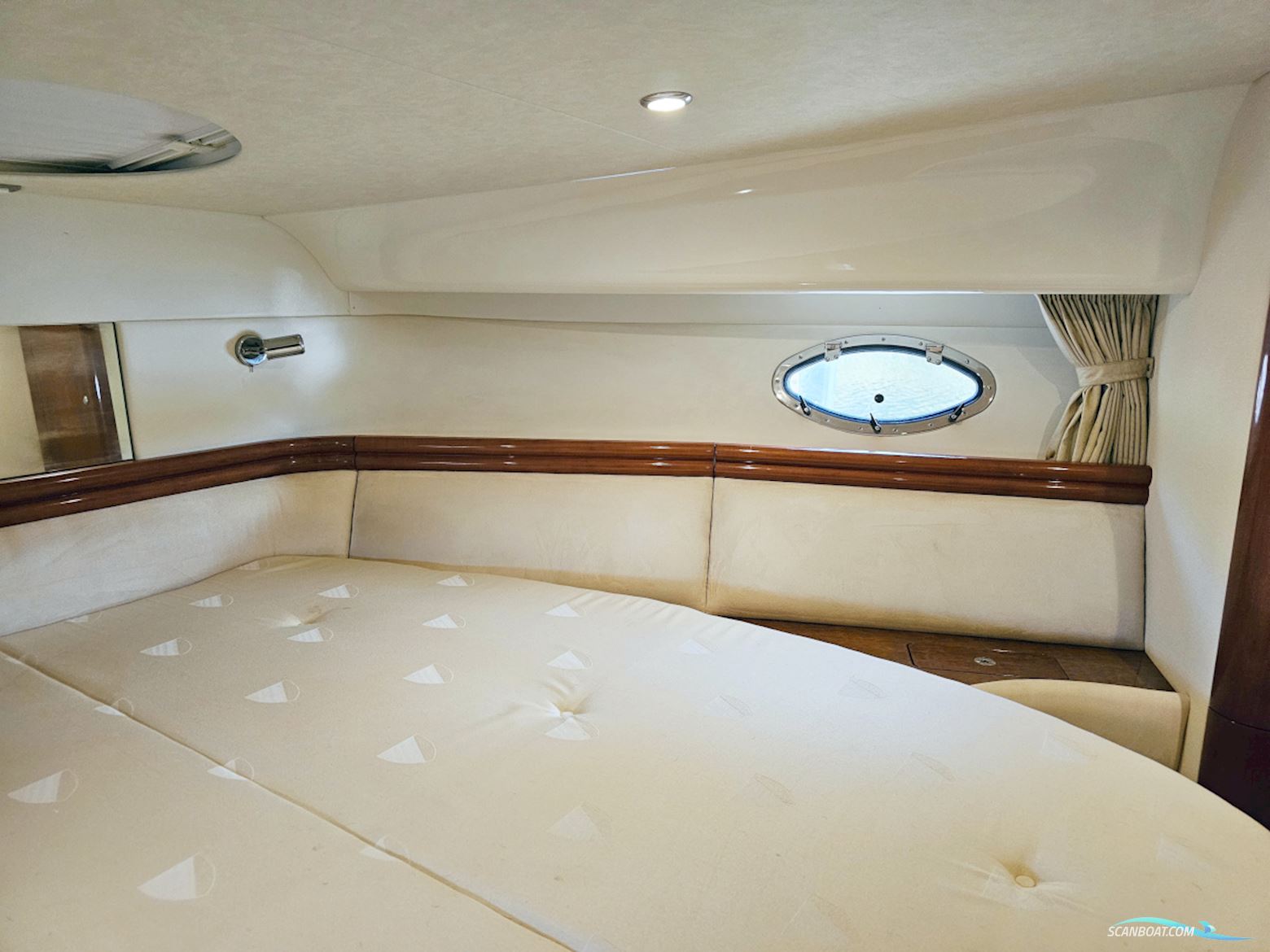 Fairline Phantom 40 Volvo Penta D6-370 EVC