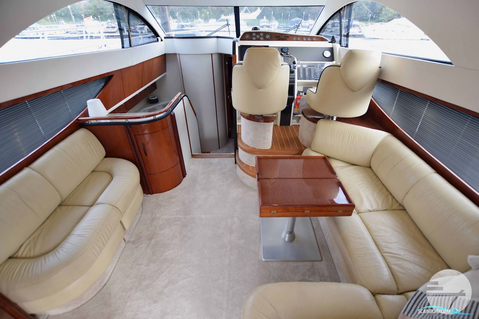 Fairline Phantom 43