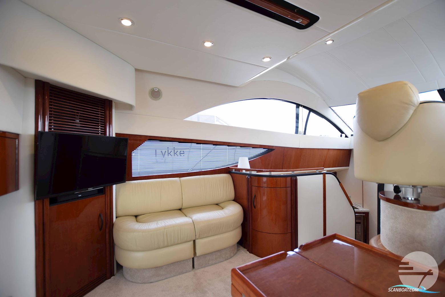 Fairline Phantom 43