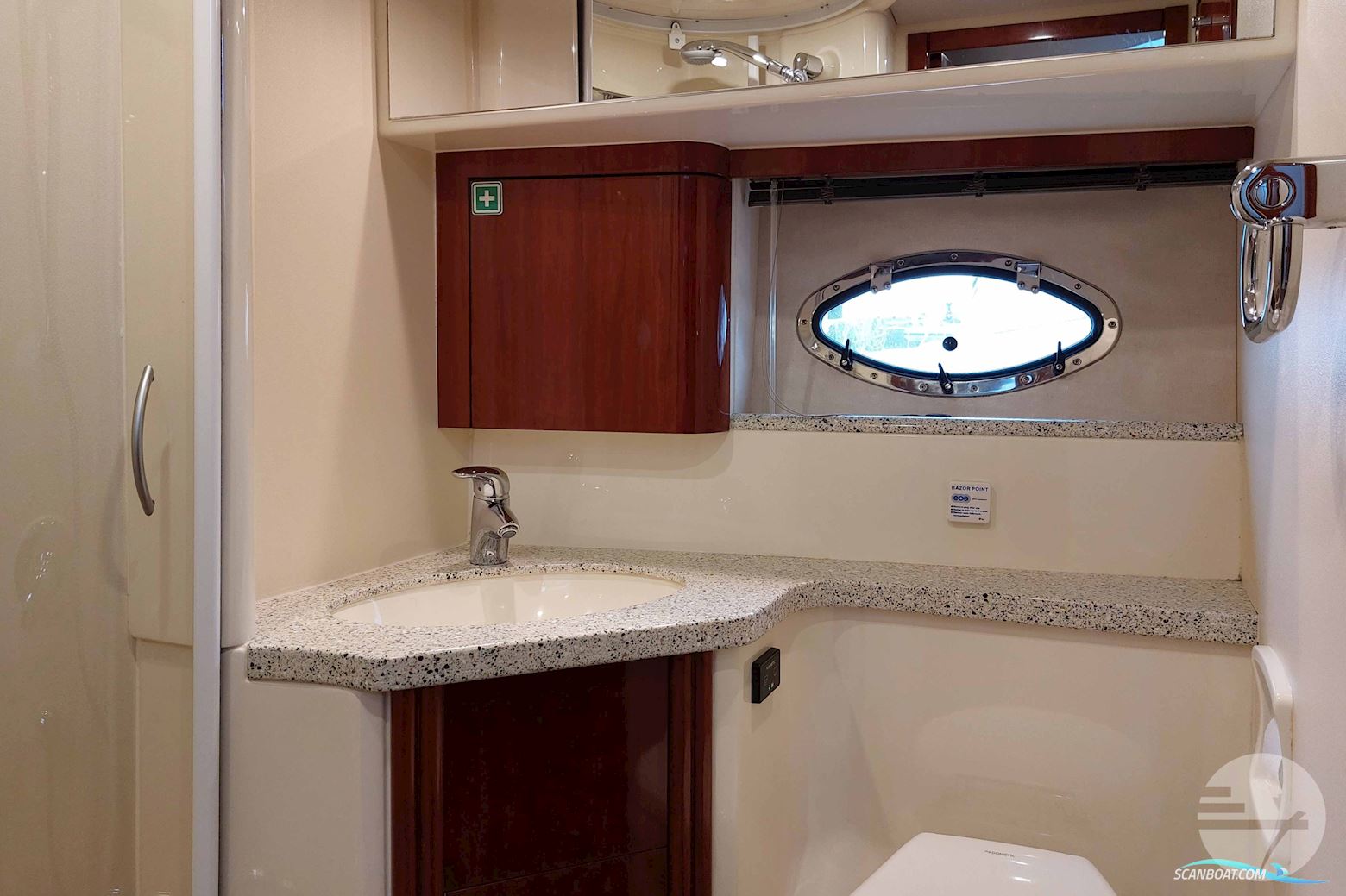 Fairline Phantom 43