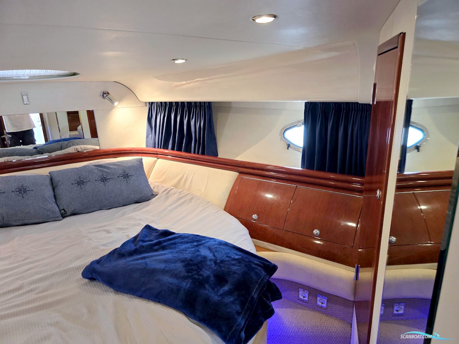 Fairline Phantom 43 Volvo Penta Tamd 74P-A