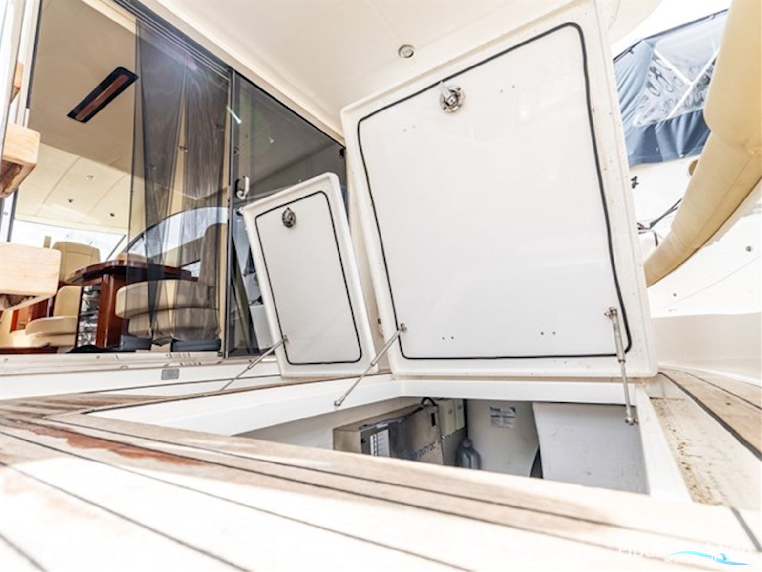 Fairline Phantom 50 - Flybridge 