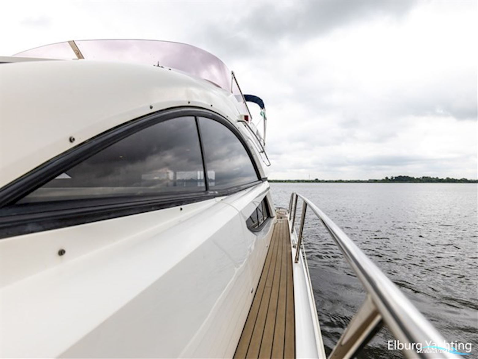 Fairline Phantom 50 - Flybridge 