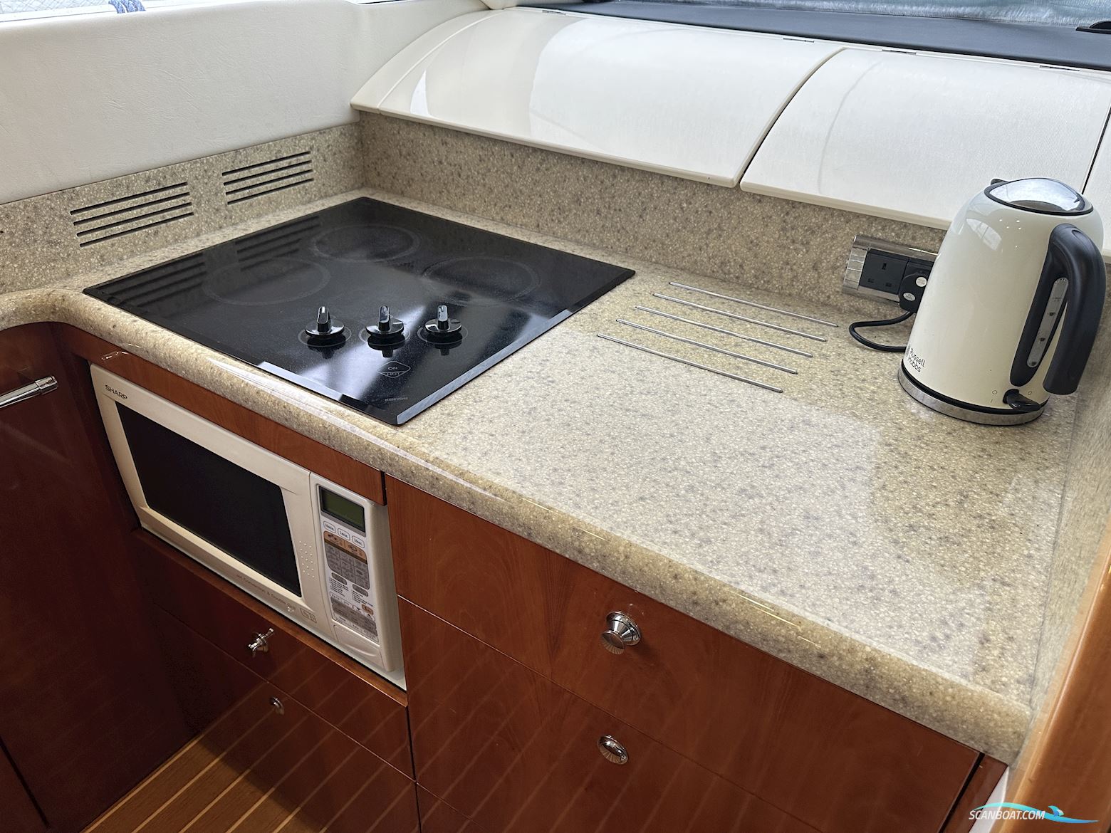 Fairline Phantom 50