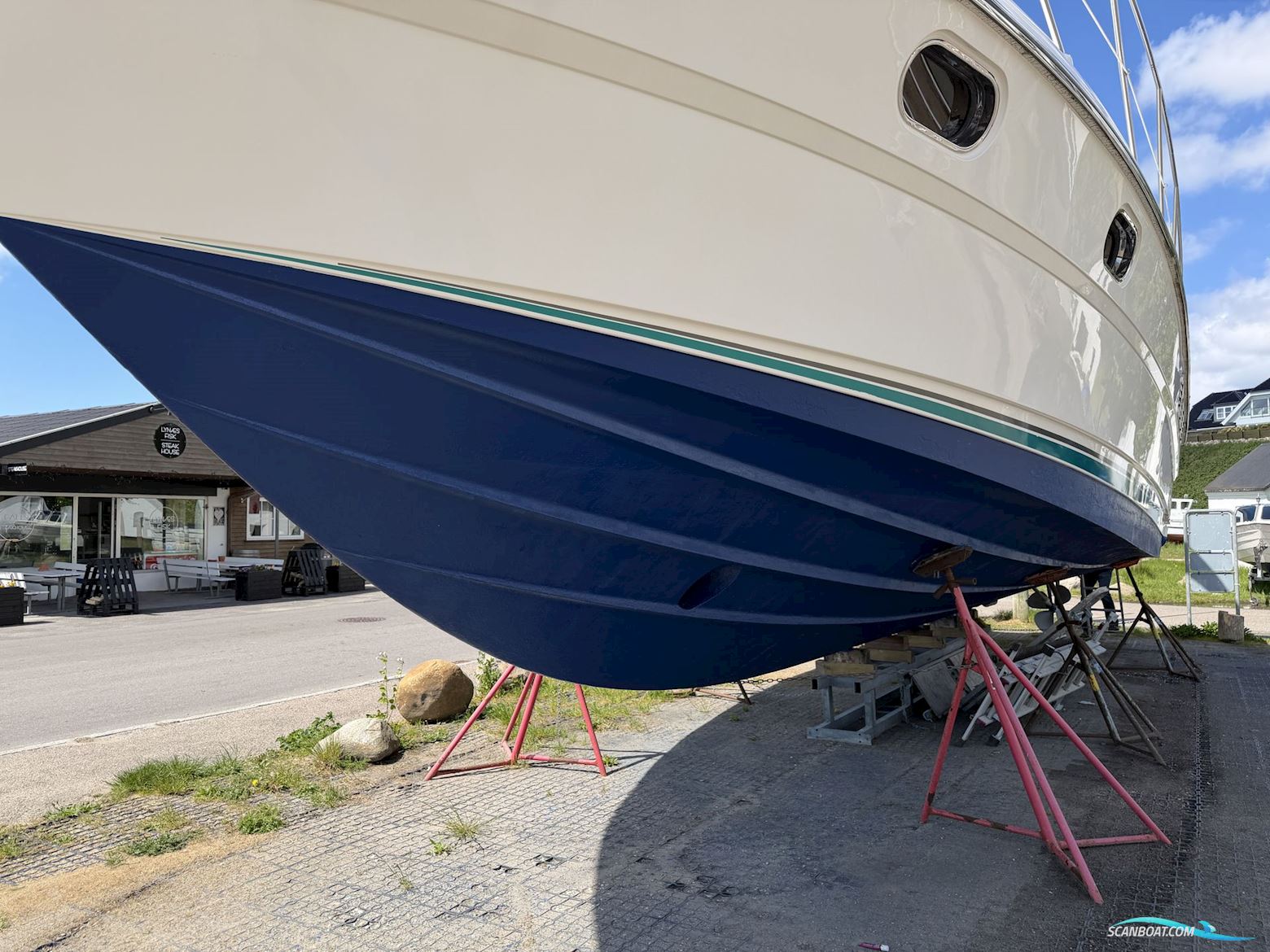 Fairline Squadron 43