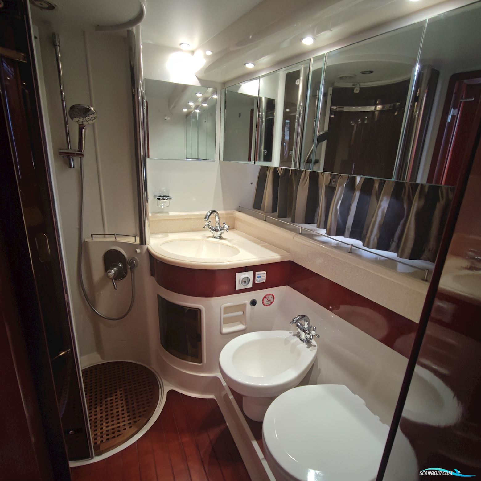 Fairline Squadron 50