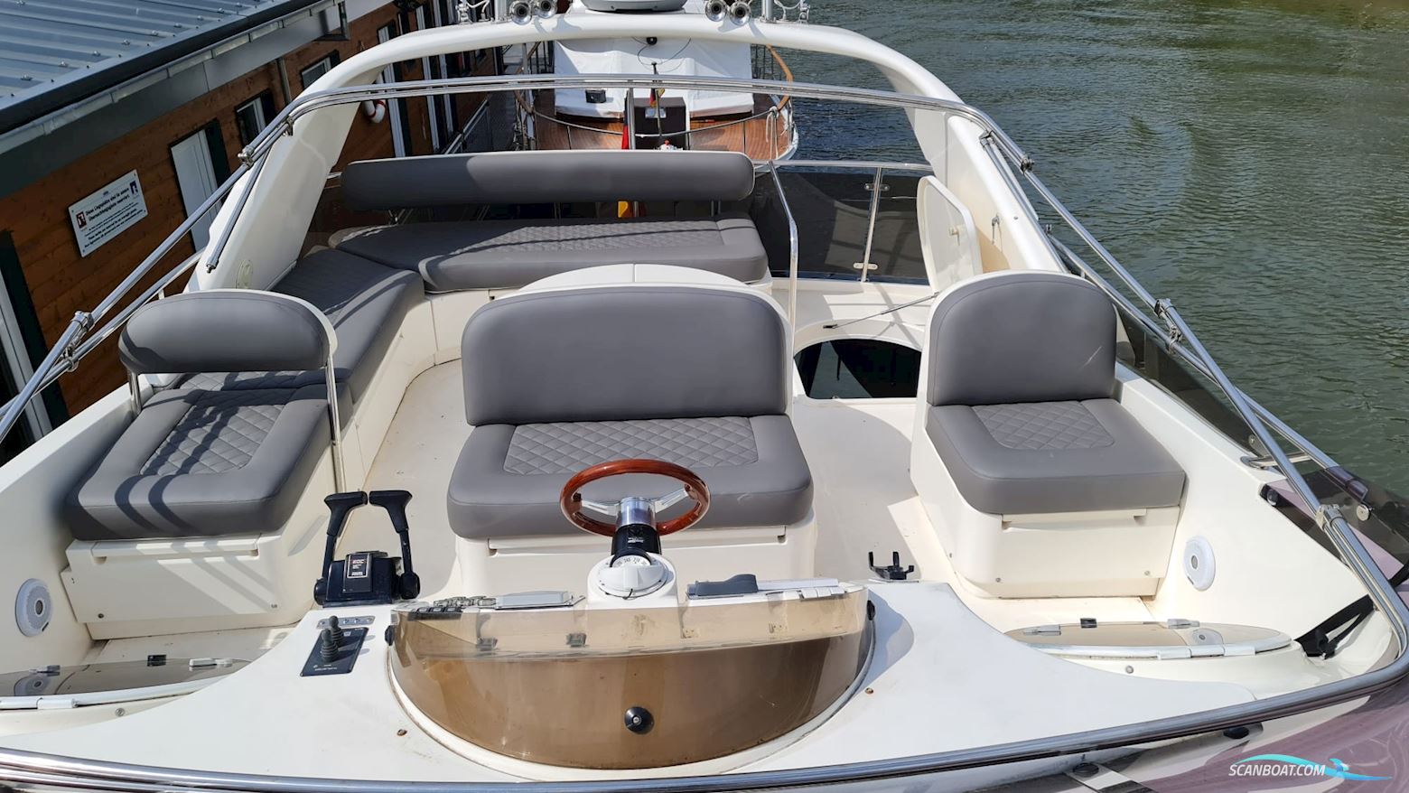 Fairline Squadron 50