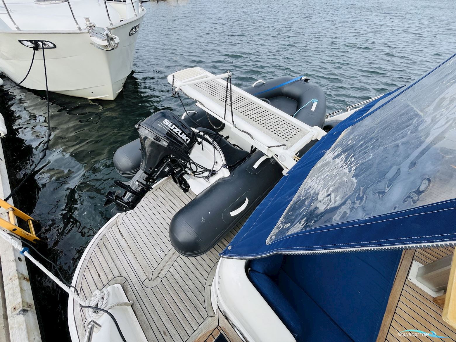 Fairline Squadron 52