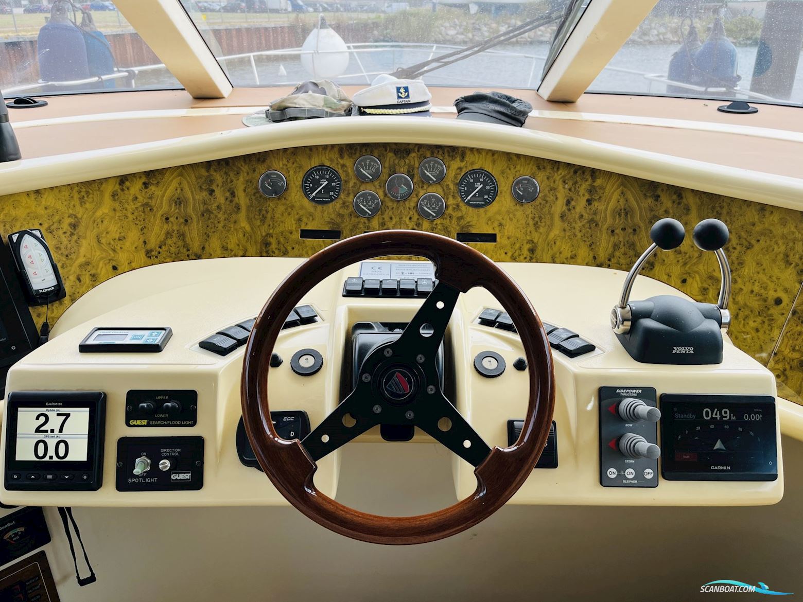 Fairline Squadron 52