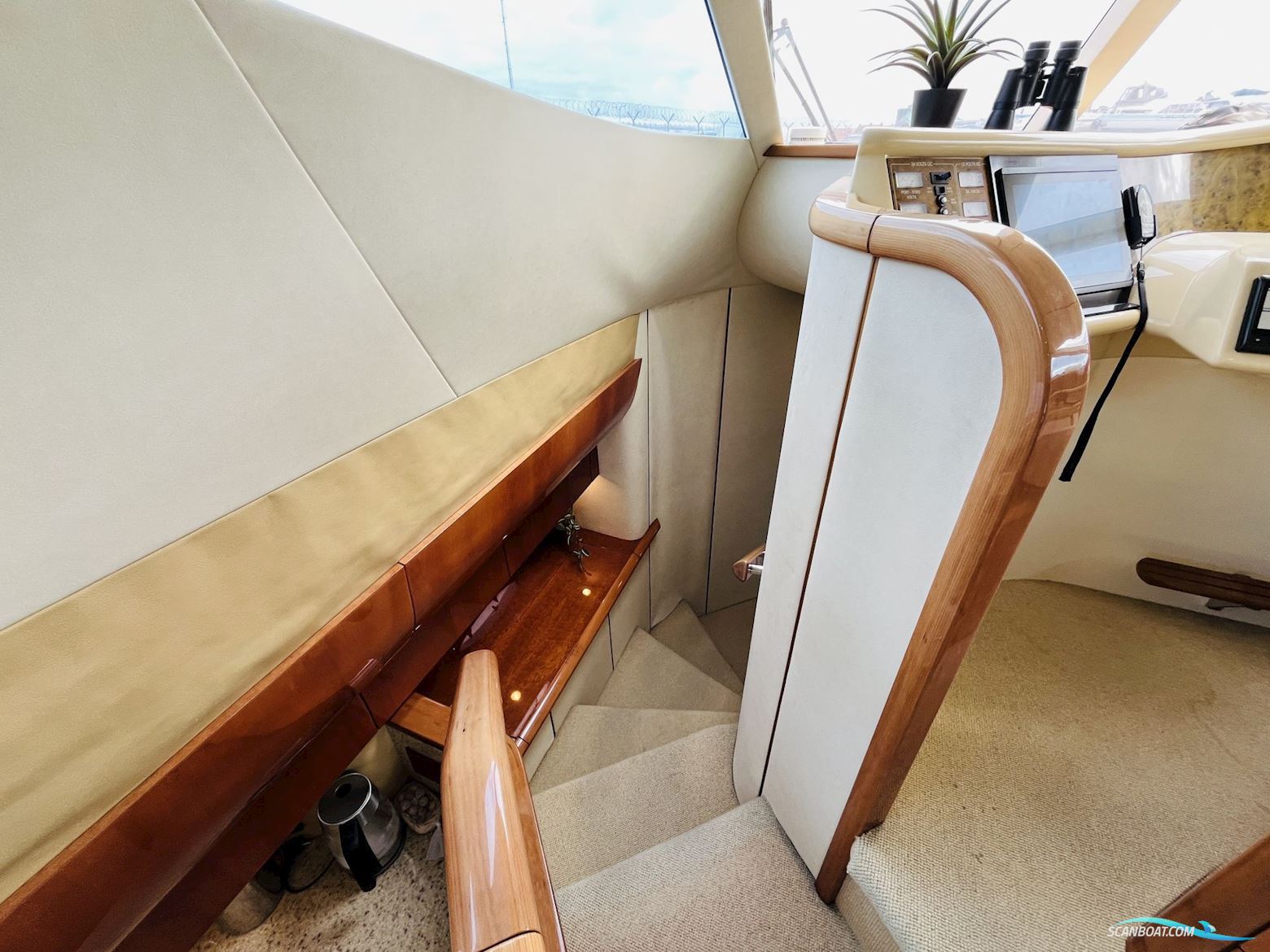 Fairline Squadron 52