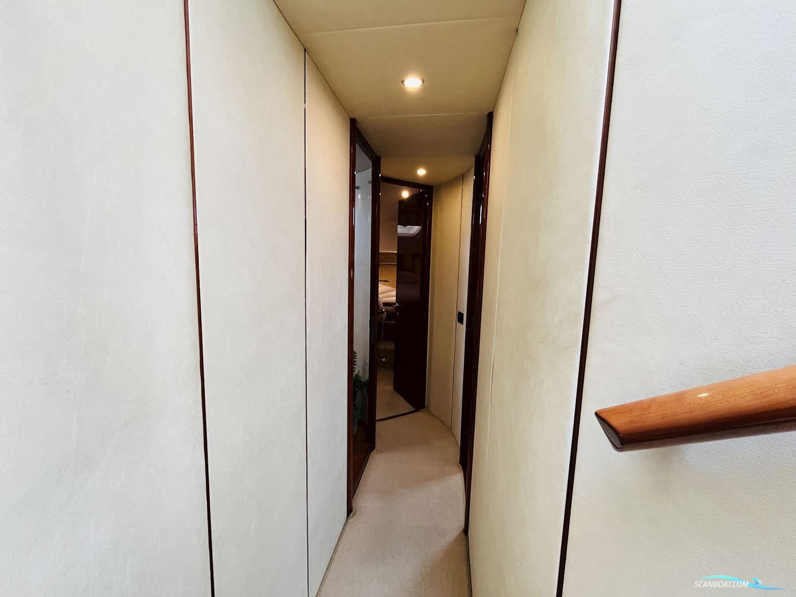 Fairline Squadron 52