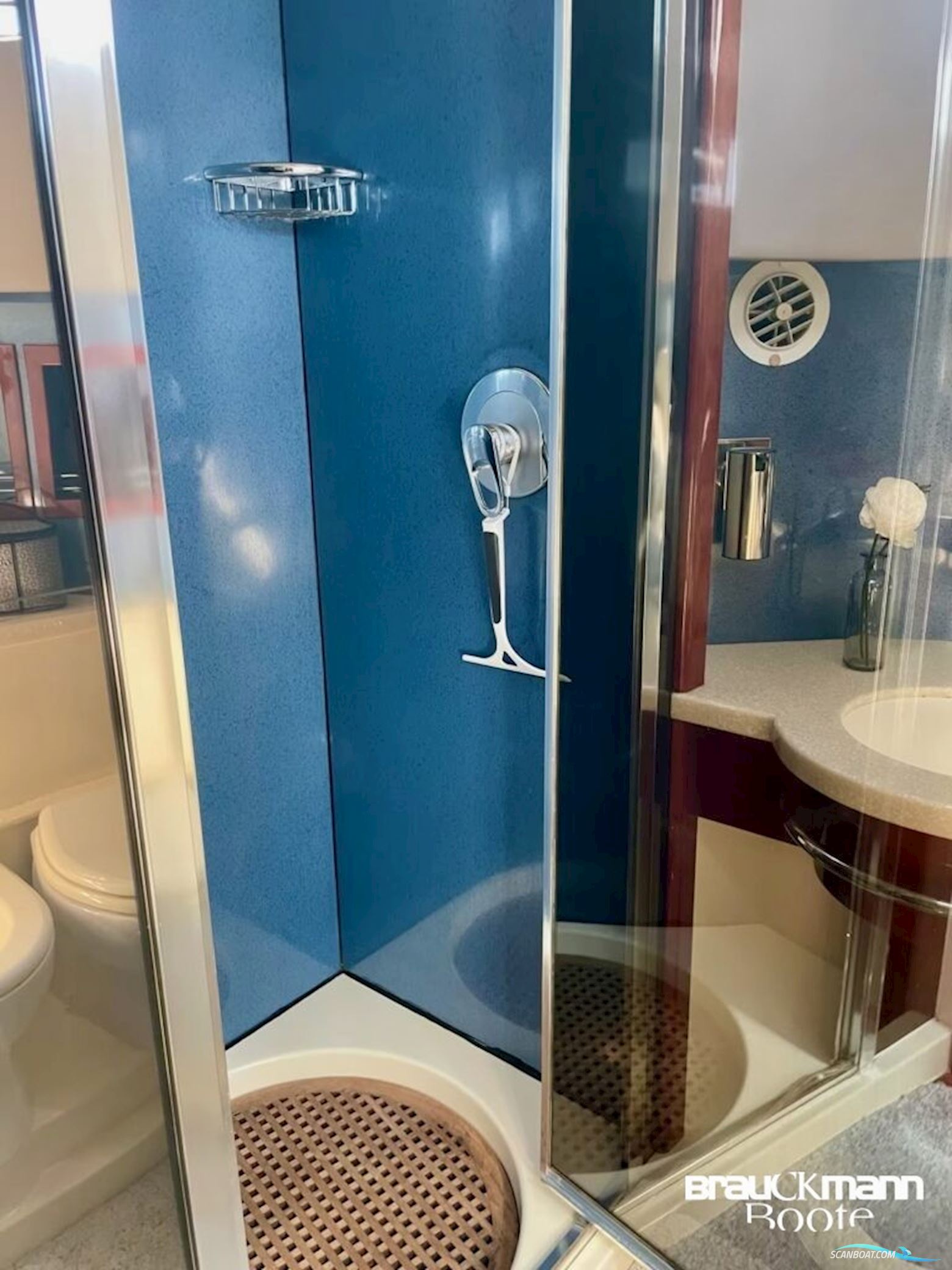 Fairline Squadron 52