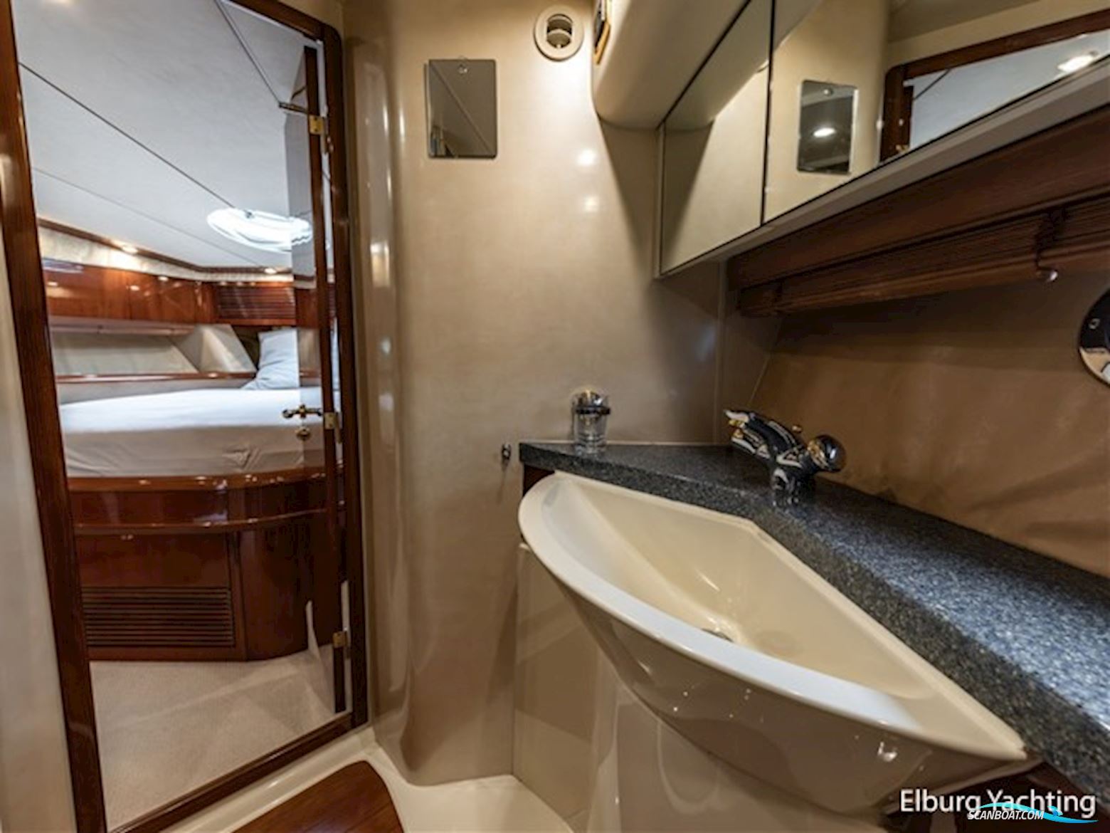 Fairline Squadron 55 - MK3
