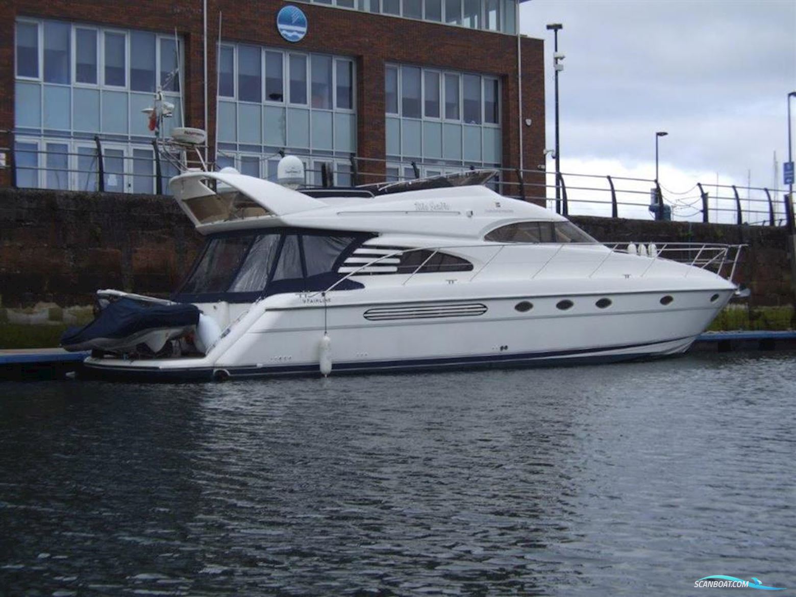 Fairline Squadron 55