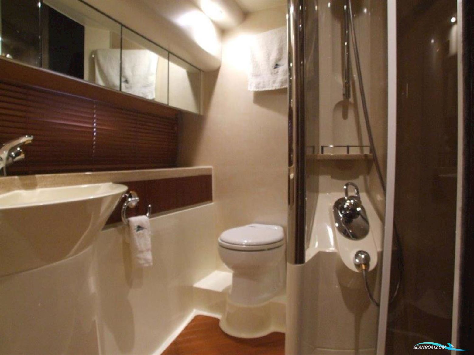 Fairline Squadron 55