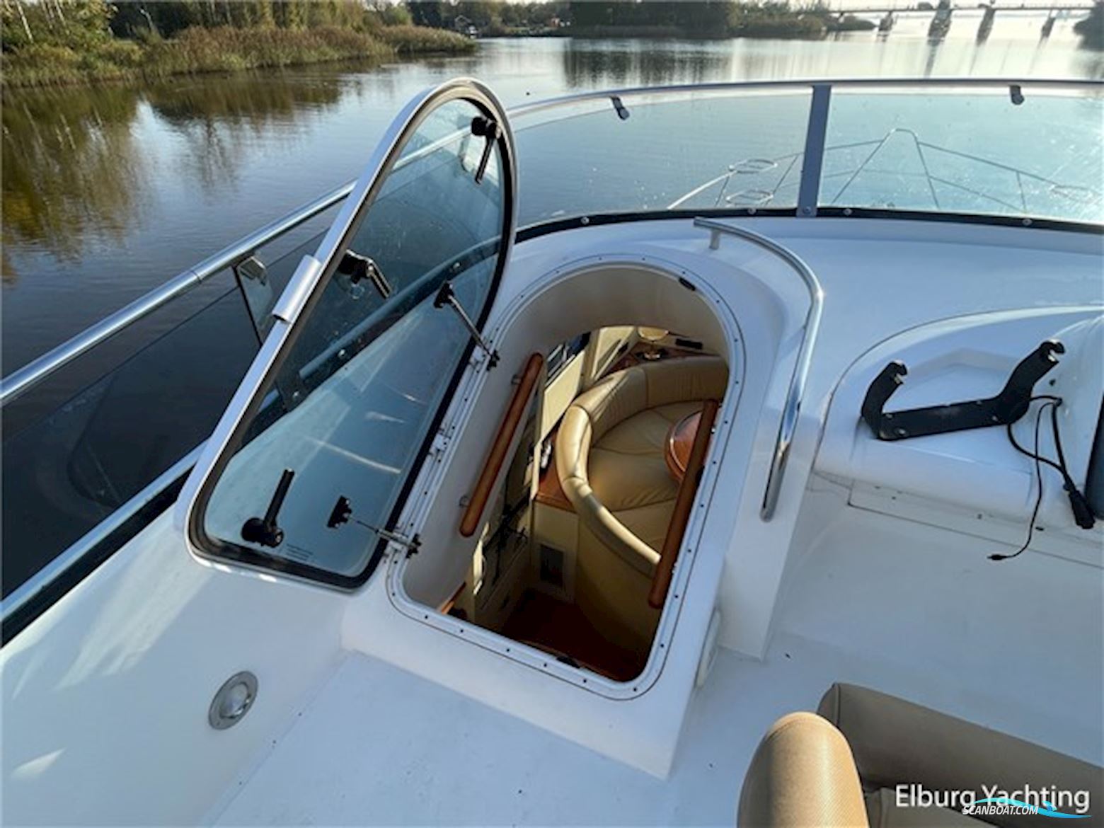 Fairline Squadron 55