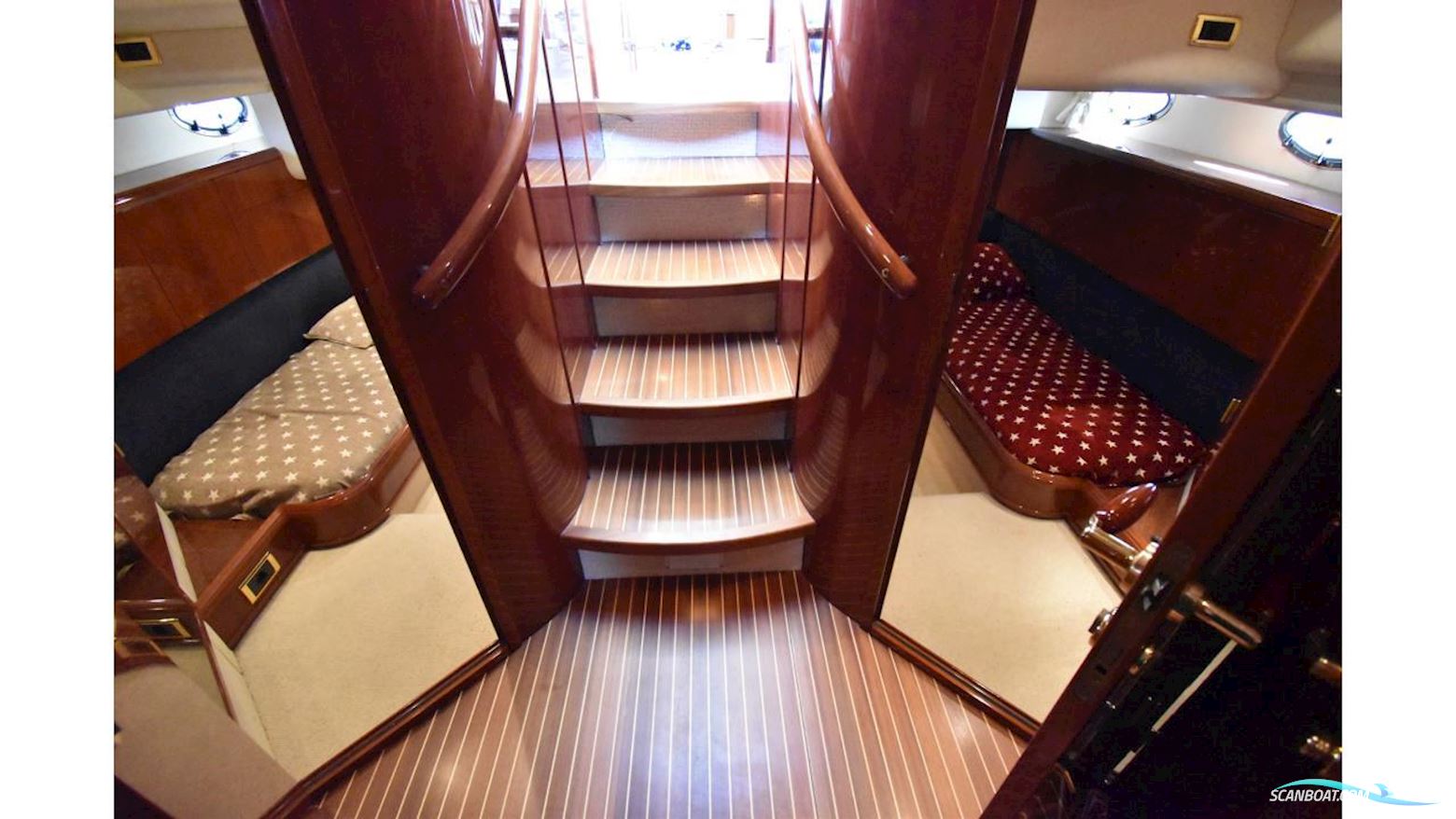 Fairline Squadron 55