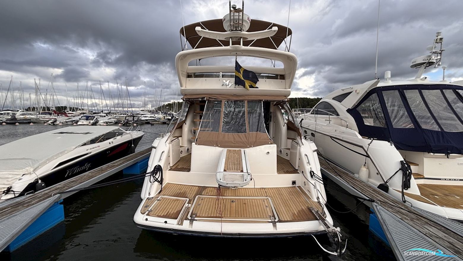 Fairline Squadron 55