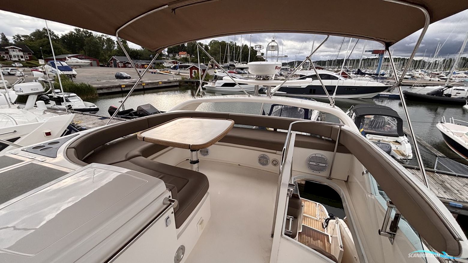 Fairline Squadron 55