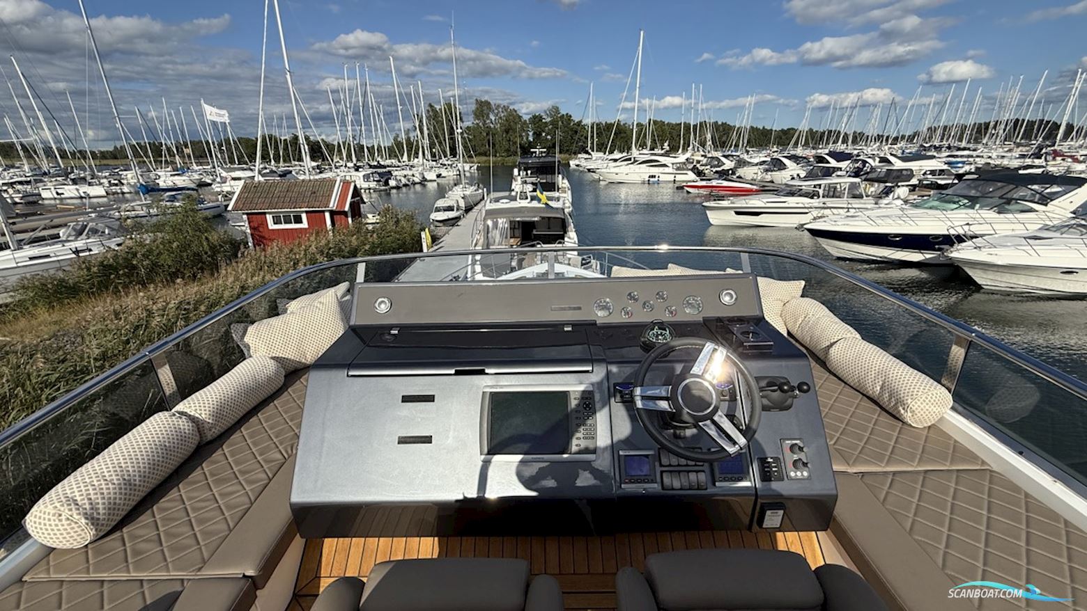 Fairline Squadron 55