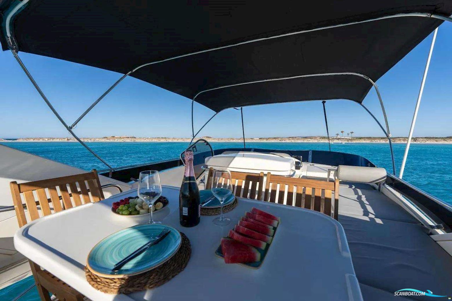 Fairline Squadron 56
