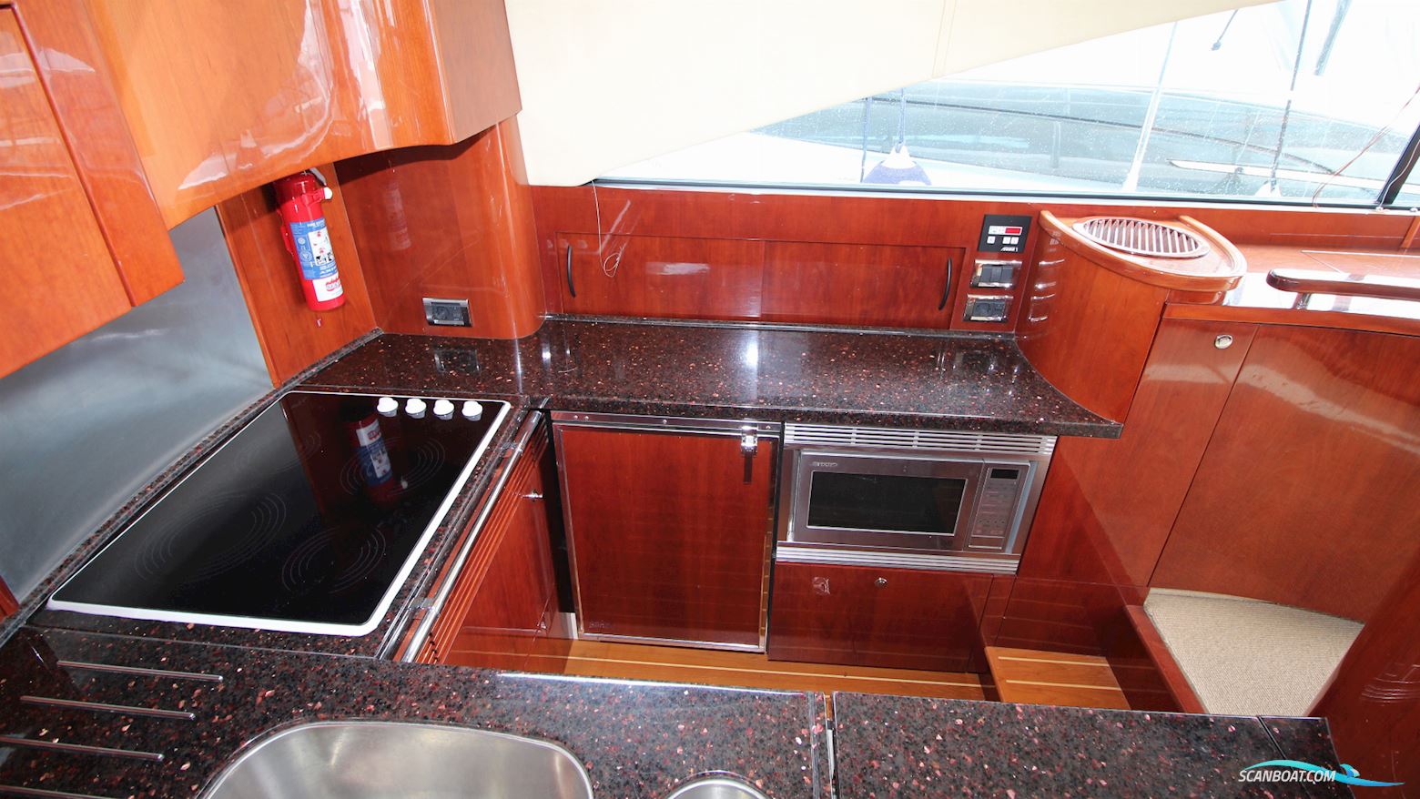 Fairline Squadron 58 