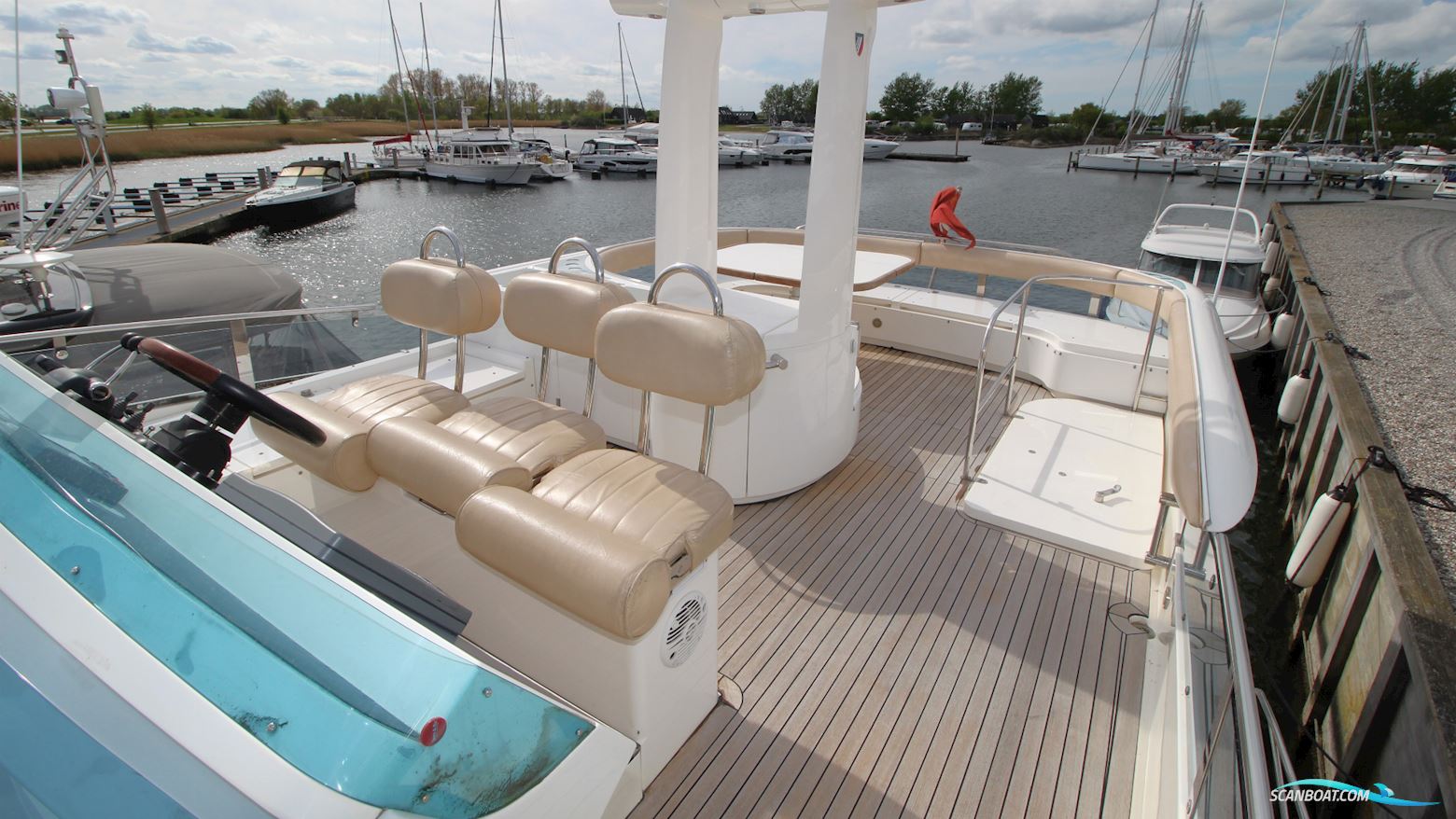 Fairline Squadron 58 