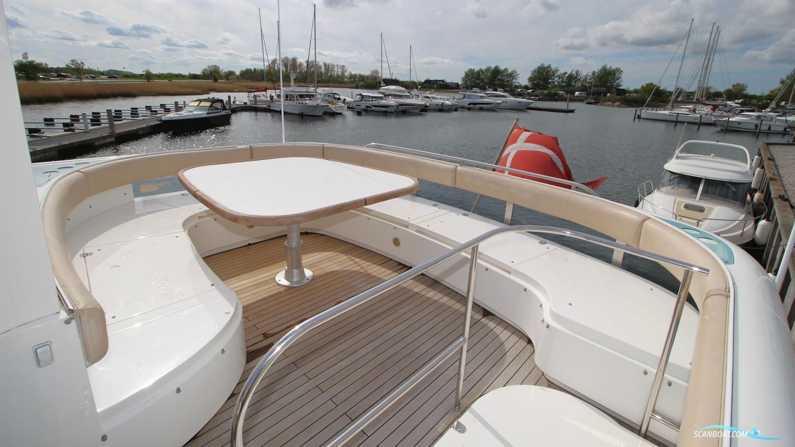 Fairline Squadron 58 