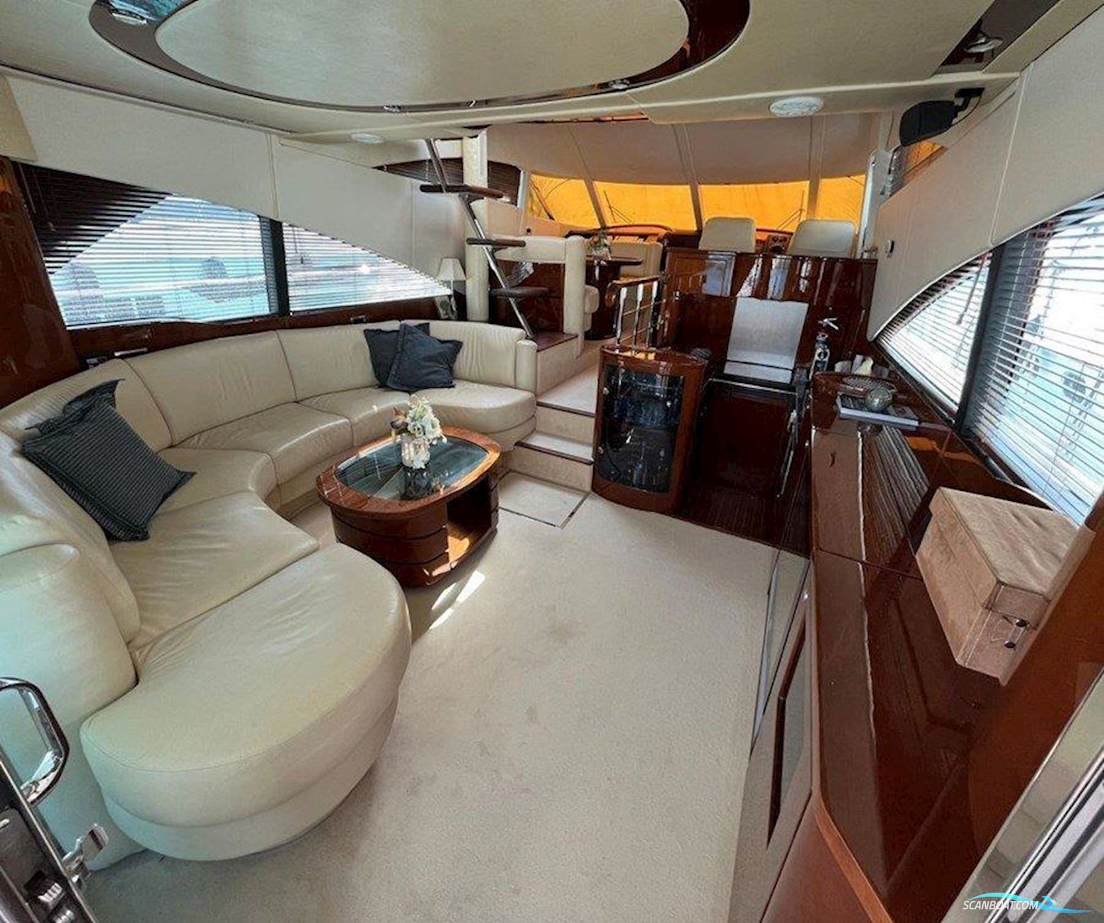 Fairline Squadron 58