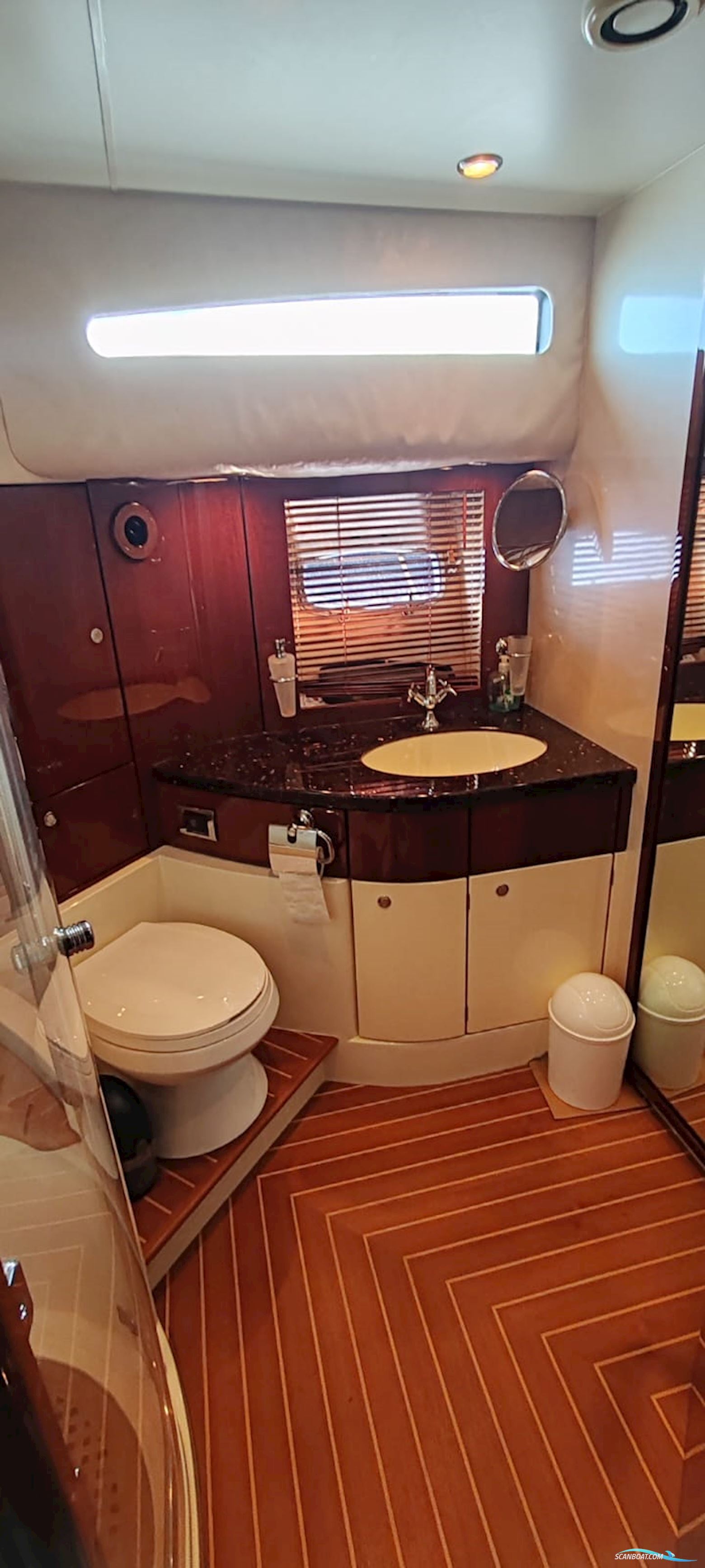 Fairline Squadron 58