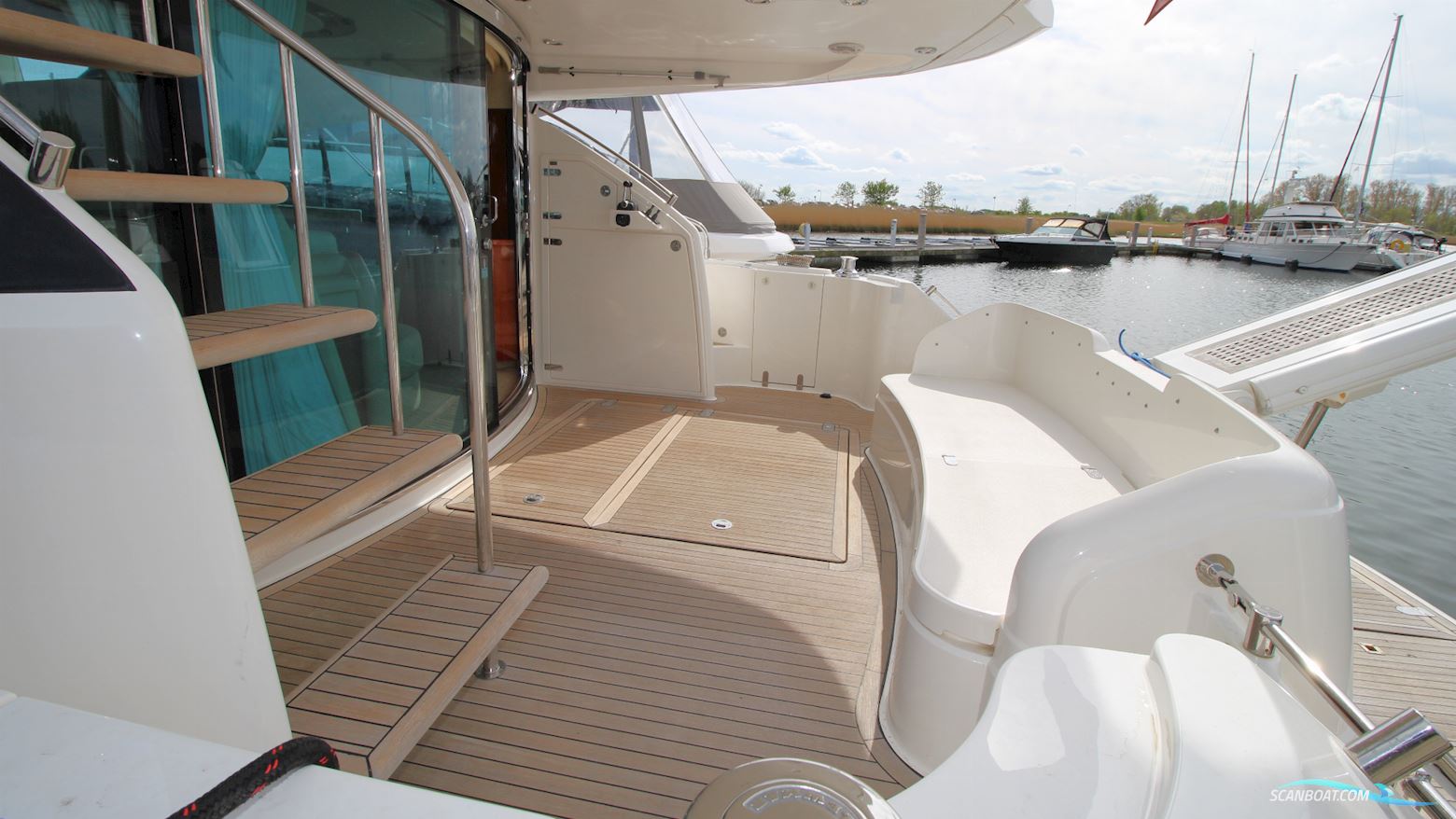 Fairline Squadron 58