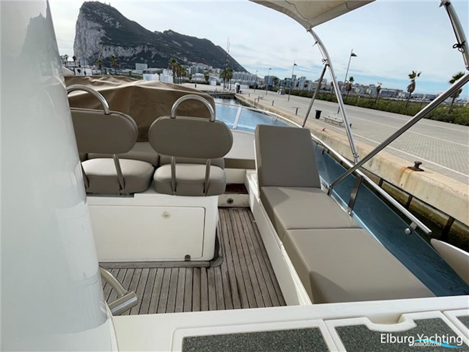 Fairline Squadron 58