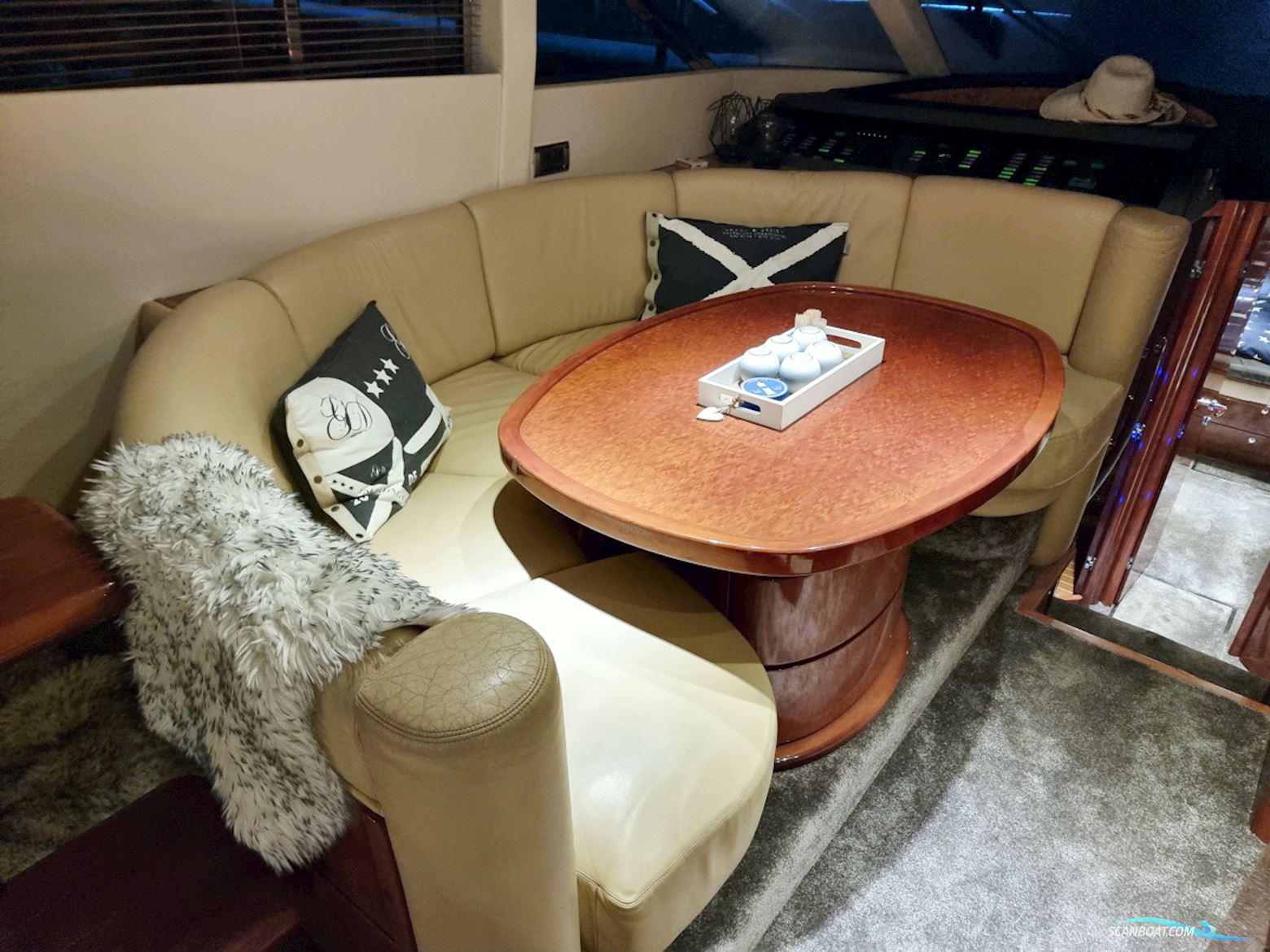 Fairline Squadron 58 Volvo Penta D12-715 EVC