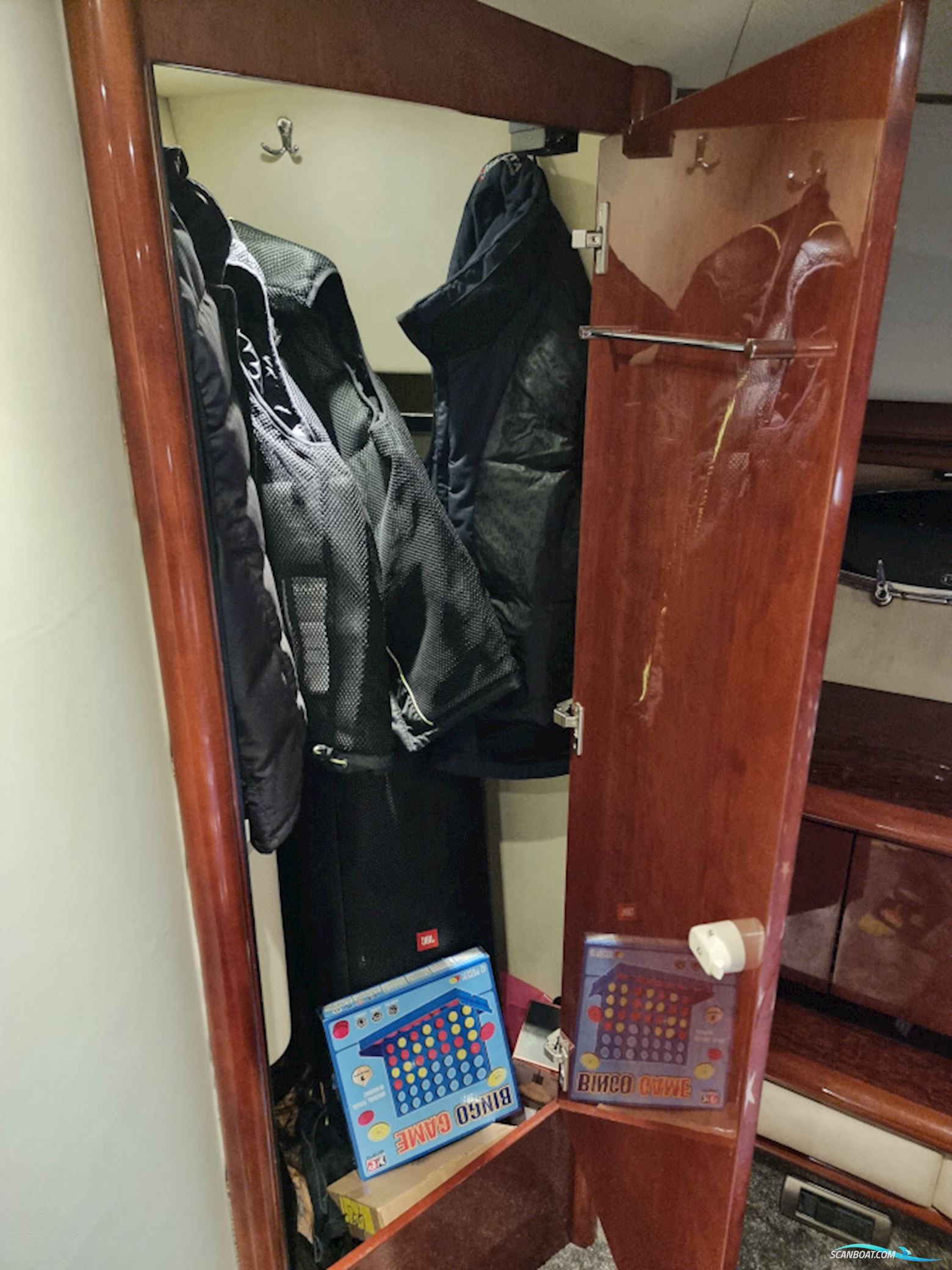 Fairline Squadron 58 Volvo Penta D12-715 EVC