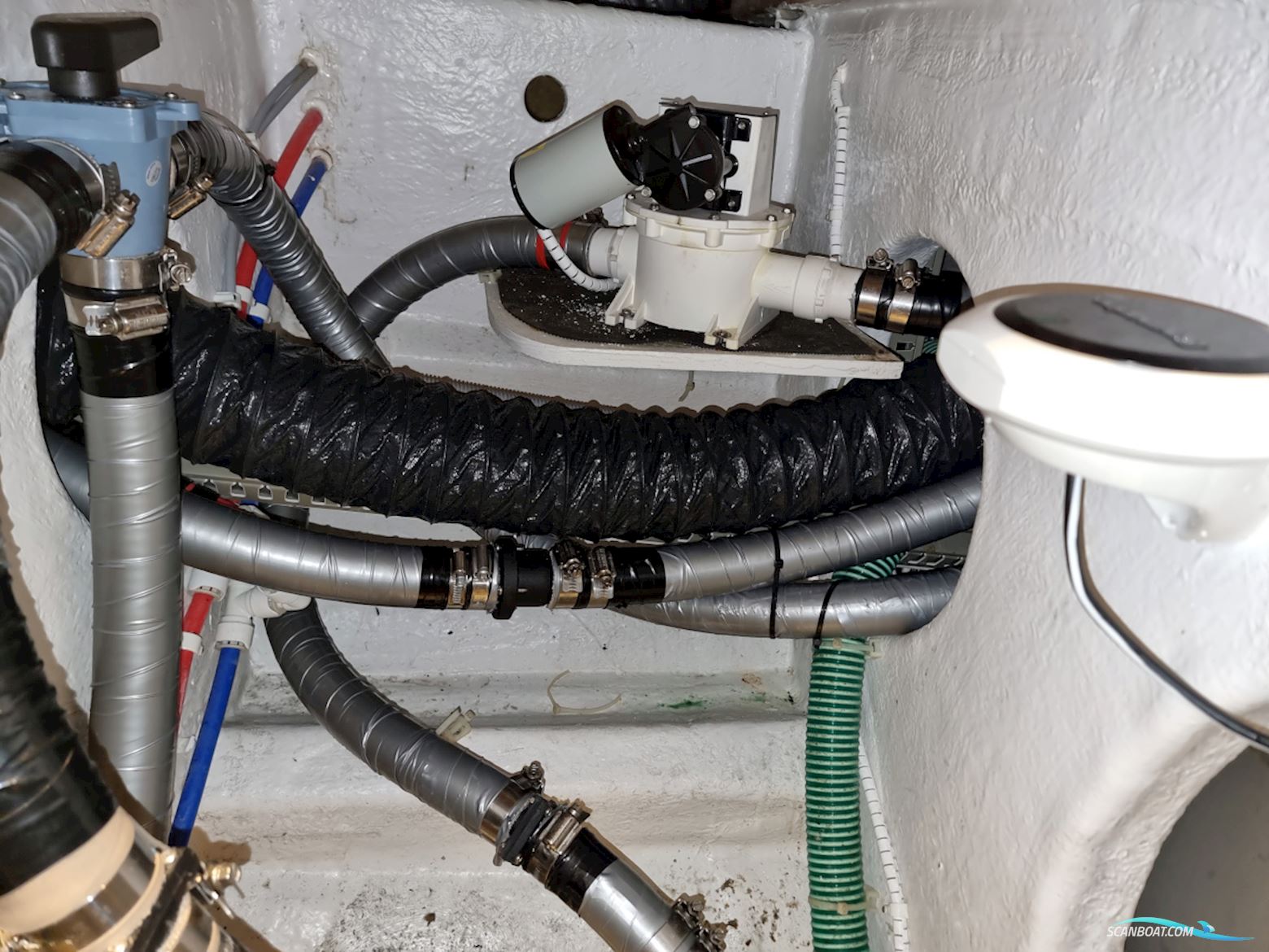 Fairline Squadron 58 Volvo Penta D12-715 EVC