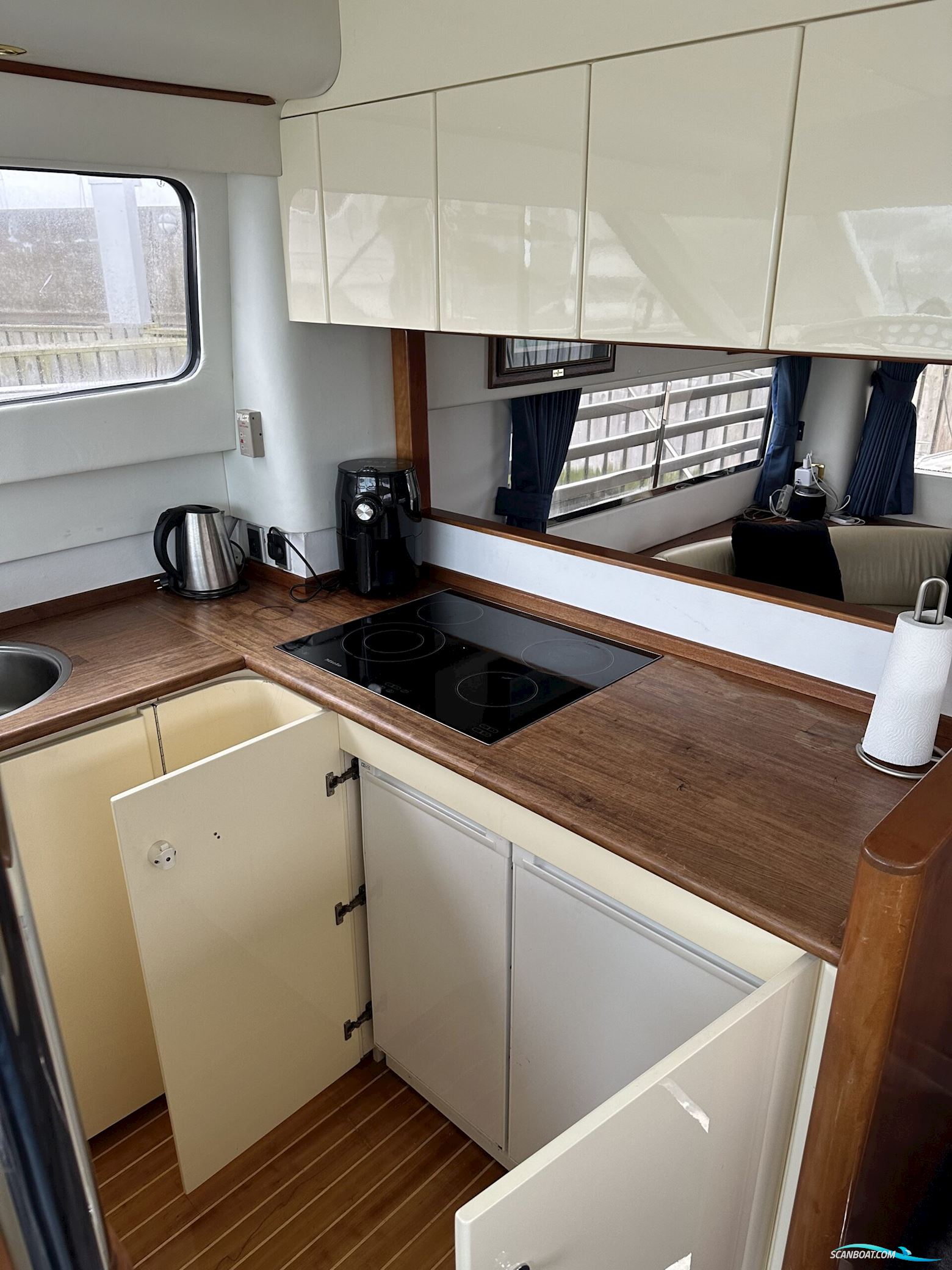 Fairline Squadron 59