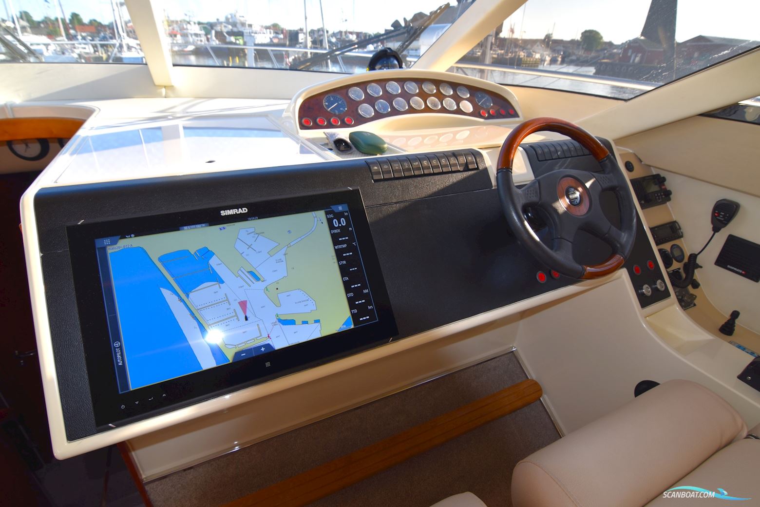 Fairline Squadron 59