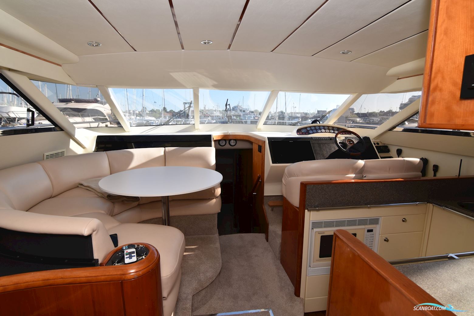 Fairline Squadron 59