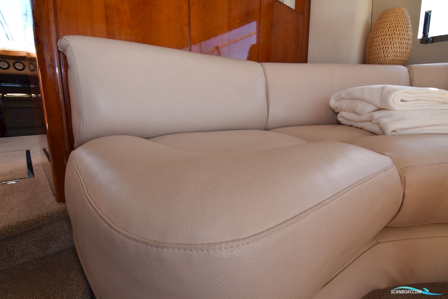 Fairline Squadron 59