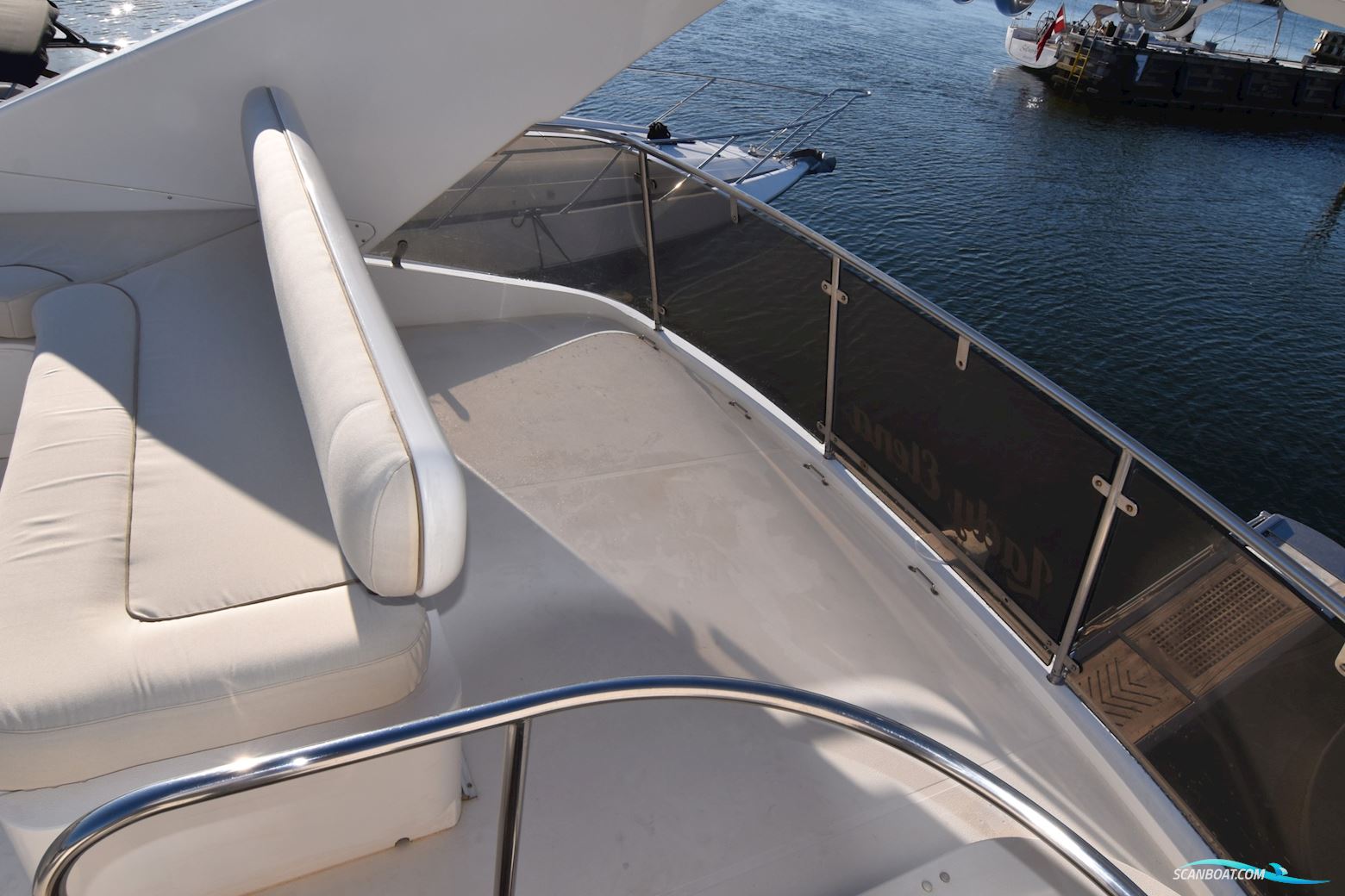 Fairline Squadron 59