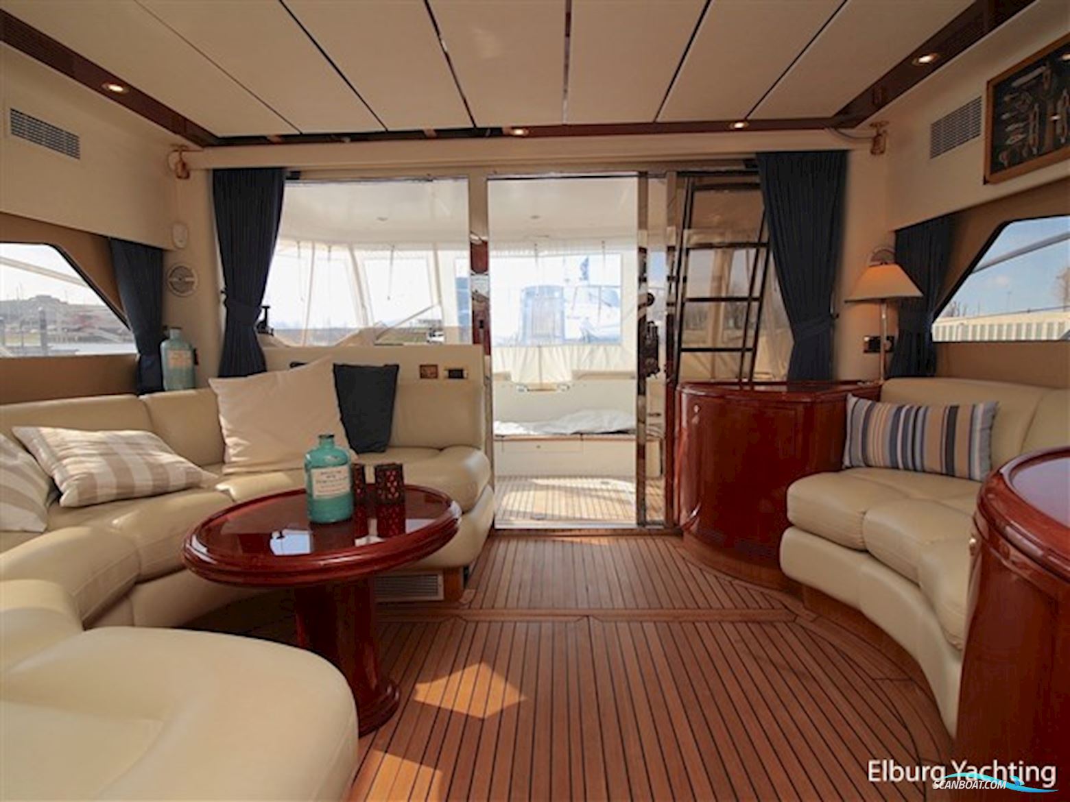 Fairline Squadron 59