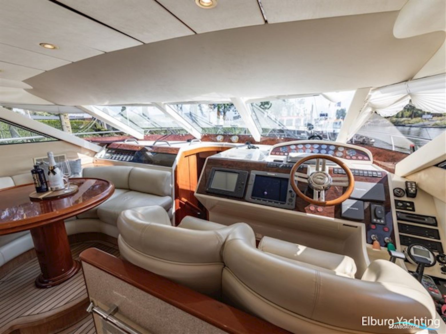 Fairline Squadron 59