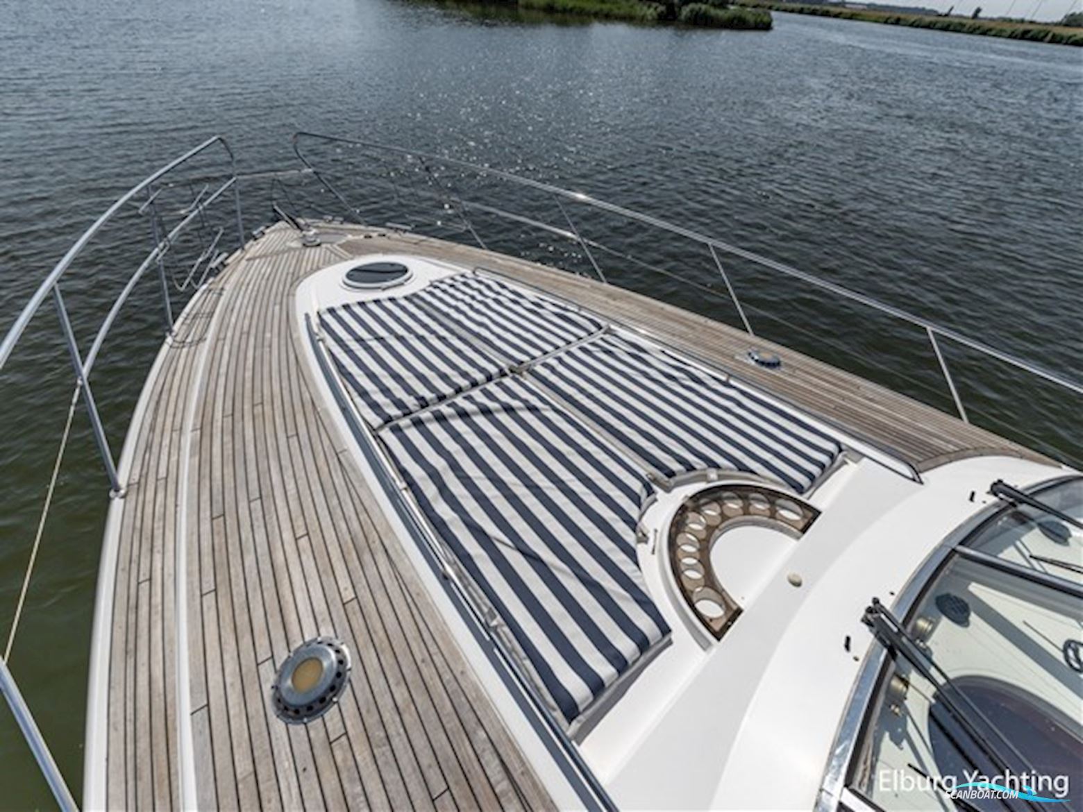 Fairline Squadron 59