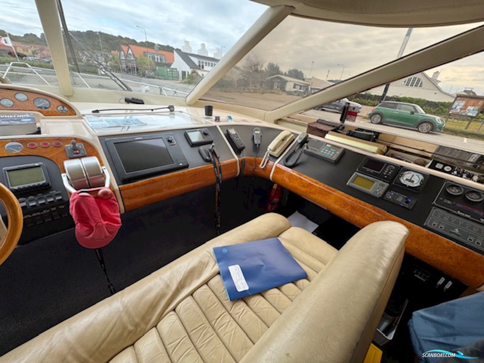 FAIRLINE Squadron 62.  BYTTE MED MINDRE BÅD